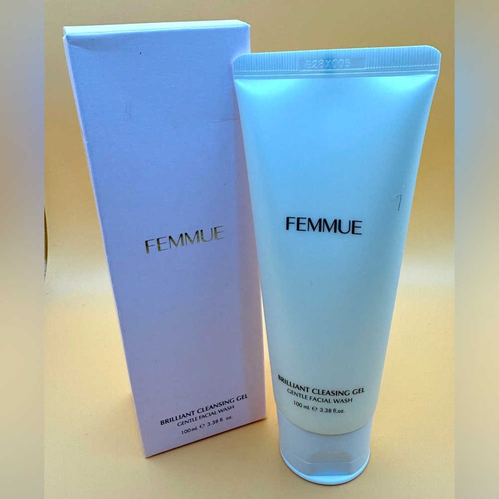 Nib femmue brilliant cleansing gel gentle facial wash 3.38oz